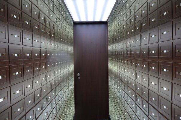 gold bars vault storage