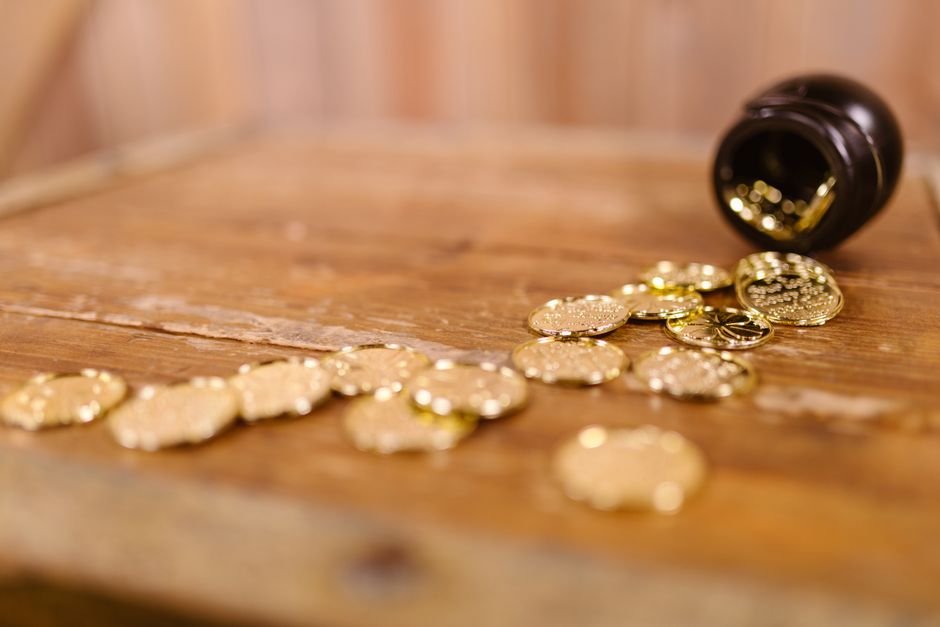 gold eagle coins close up