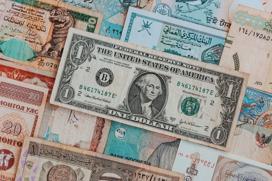 paper money inflation cash